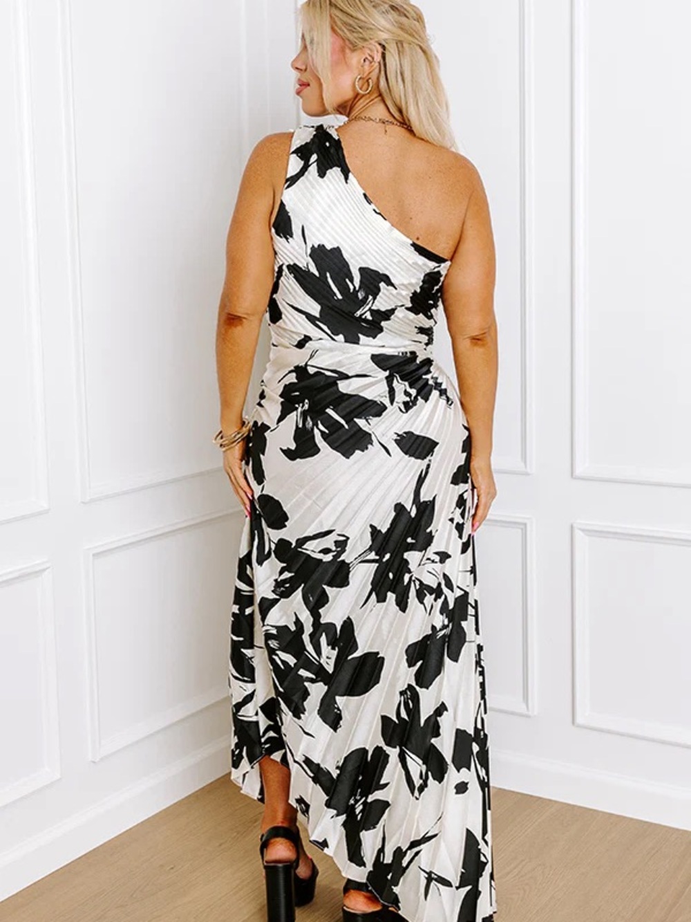 Luxxel One-Shoulder Black & White Floral Maxi
